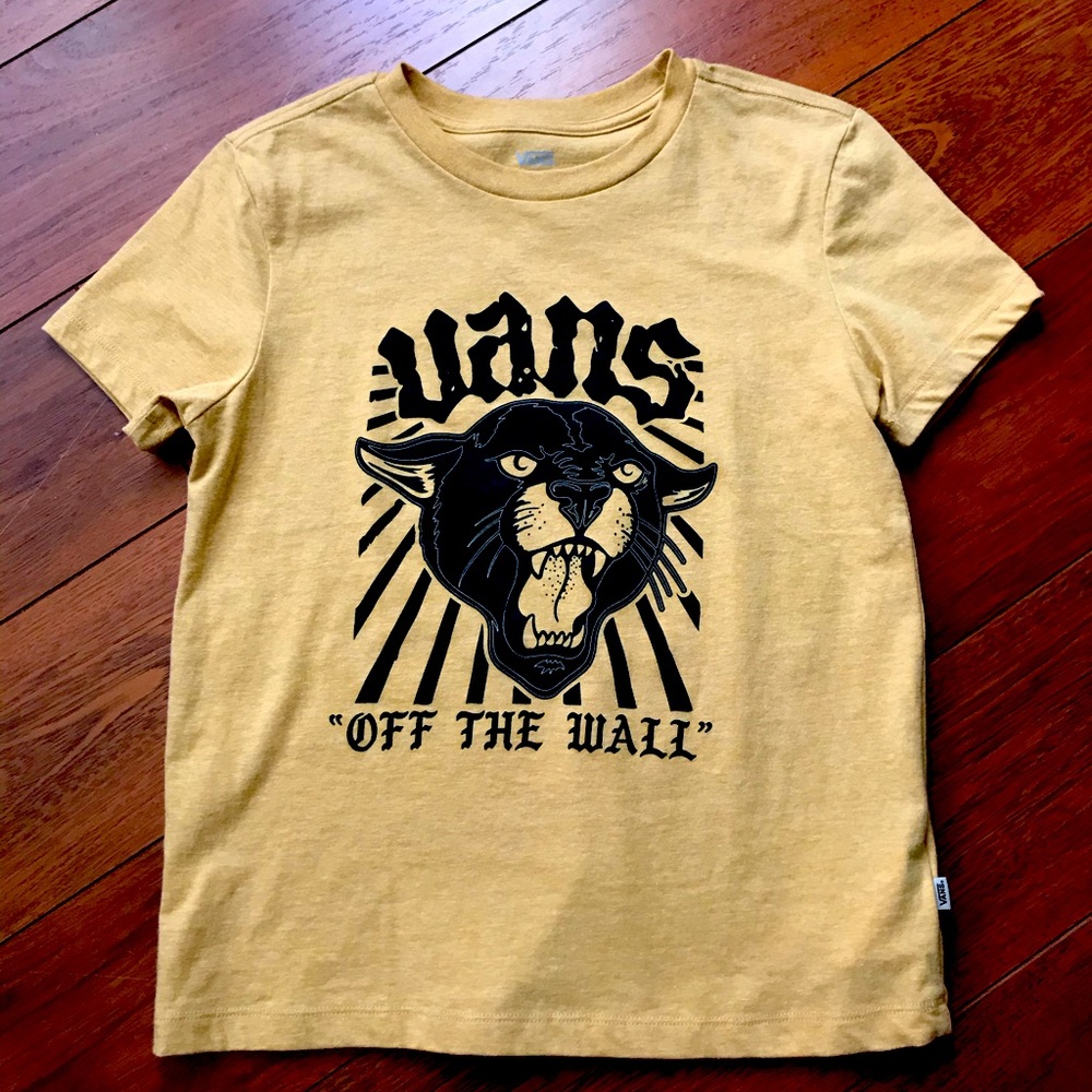 Van’s tee